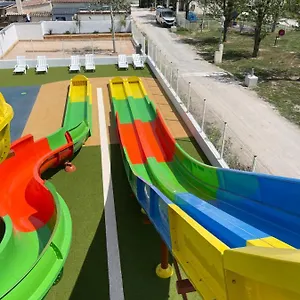 Les Peupliers Camping Hyères